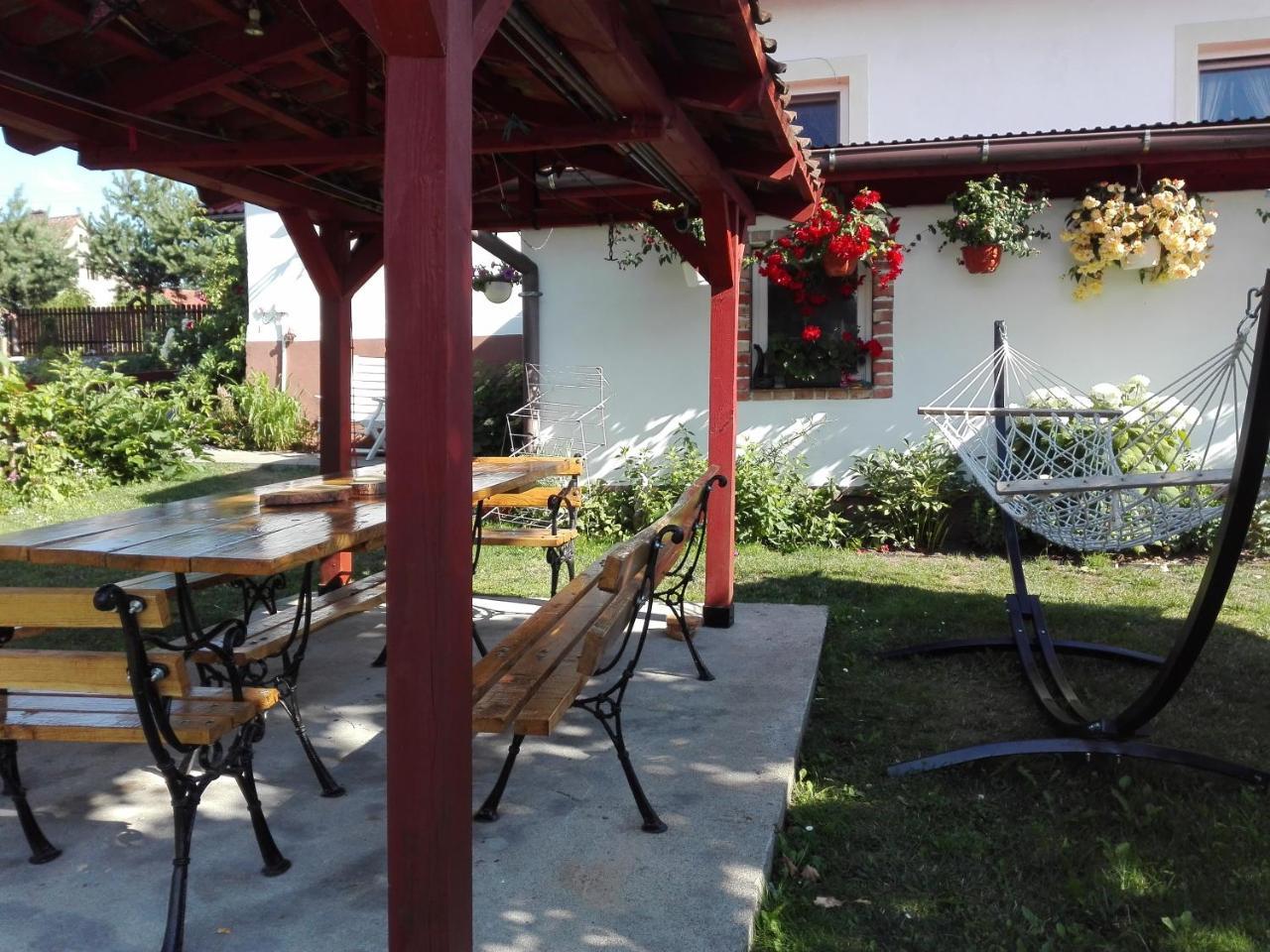 Agro-Tur Domki W Szuwarach Kuty Exterior foto